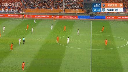 下半场替补出场的谢蒂内打进津门虎的第二个球，首胜在望了吗？ 