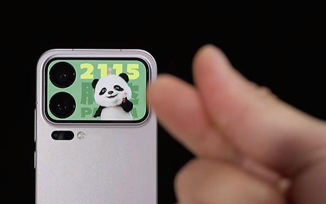 小米这个全新的后屏，我还挺喜欢的等热度过去了想整一个试试 ​​​