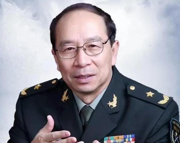 “中国人不守信用，在1842年白纸黑字签了永久割让香港条约，可如今却要收回！”2