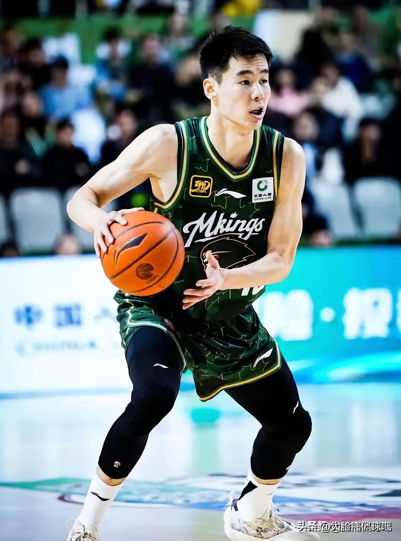 郭昊文桃色事件实锤了！
这几天郭昊文又上热搜了，不是别的。还是为那点酒色，这次又