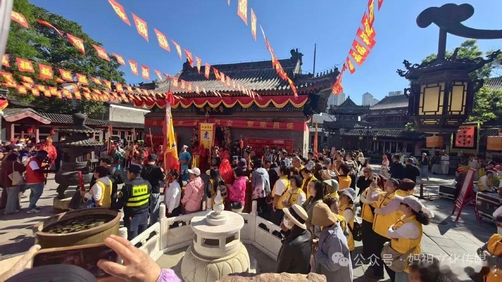 天津皇会盛大回归天后诞辰1066周年津门烟火盛，皇会闹暮春✨5月8日喜迎天后诞辰