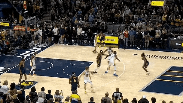 双向合同球员Q杰克逊打板打进锁定胜局，步行者逆转勇士收获赛季首胜，杰克逊和内史密