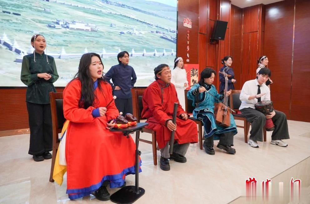 【我们的节日·春节】常德职业技术学院举办跨国新春联欢会