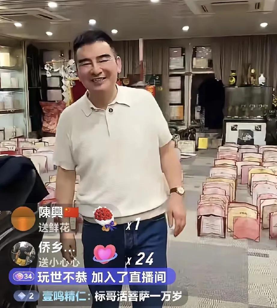 弱弱的问一句。
陈光标是怎么挣钱的？
怎么人家花100万就跟咱花100块钱一样？