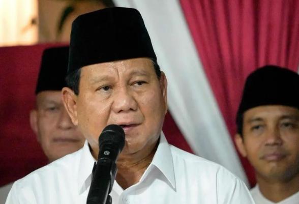 果然！伊朗带了个坏头，印尼提议对马六甲海峡收费，冲着中国来了。

前几天中东那边