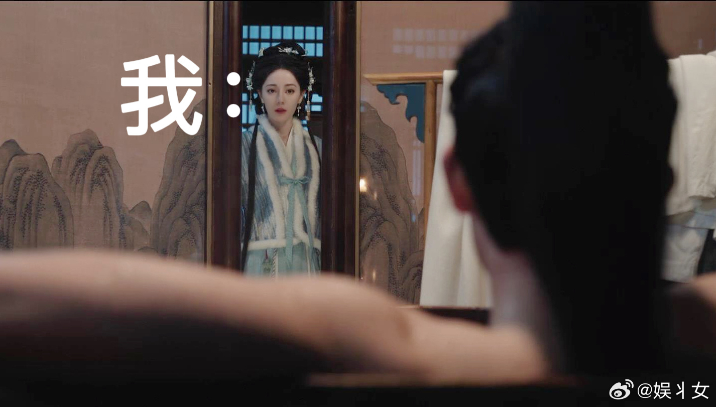 陈飞宇白日提灯沐浴戏段胥洗澡这段，本以为能欣赏美男入浴，结果镜头一转，我和热巴同