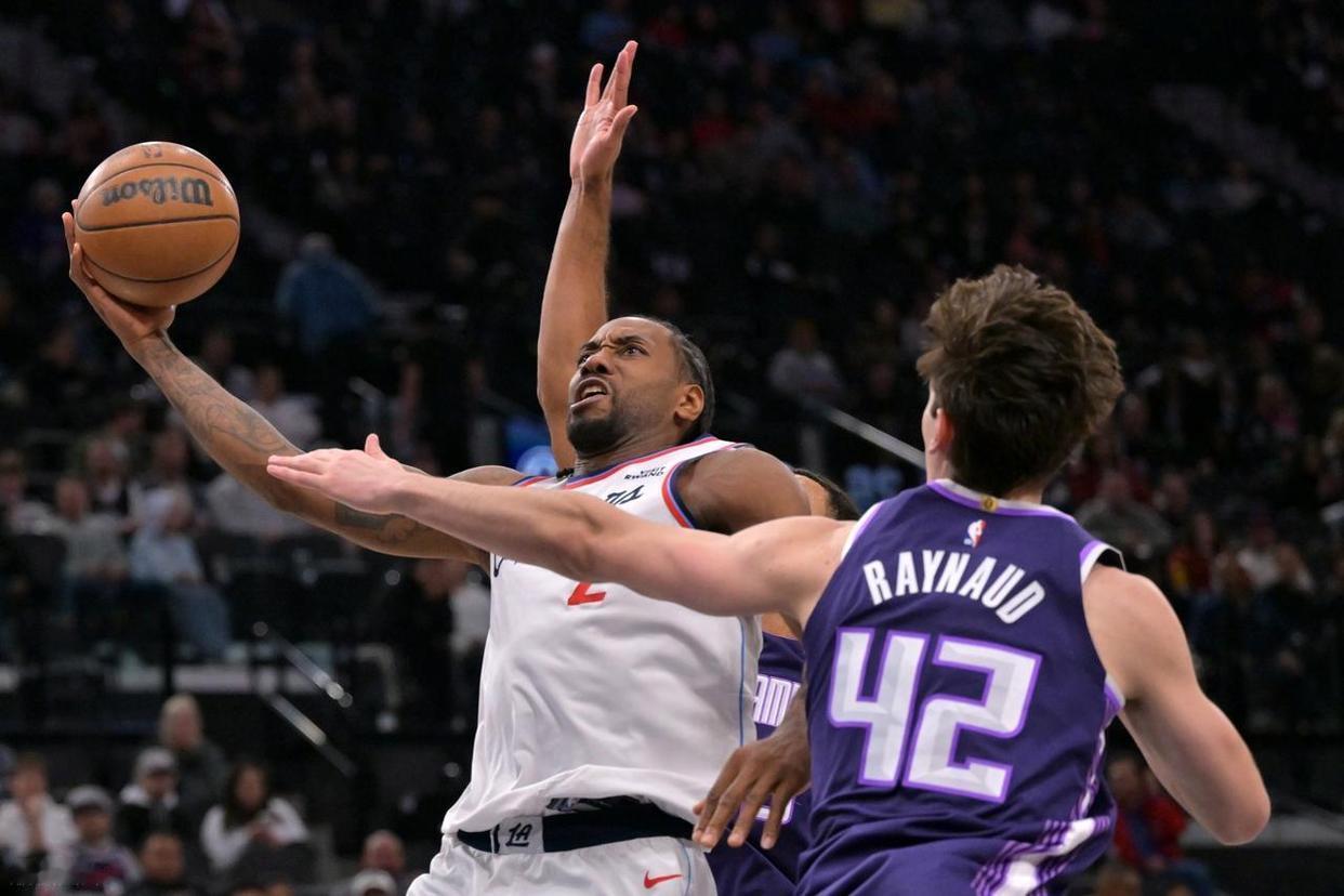 快船，一下子就好了？
关于这个问题，很多人认为是祖巴茨的受伤缺阵，让快船在进攻端