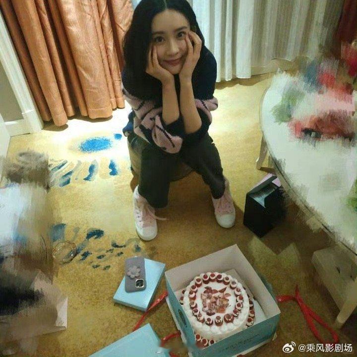 孟子义旧照也挺好看的 ​​​