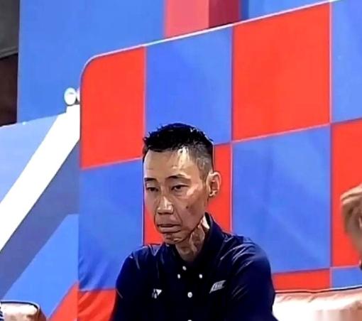 李宗伟扛完了三十三次质子放疗，体内的癌细胞确实被清掉了。
 
很多人对抗癌的想象