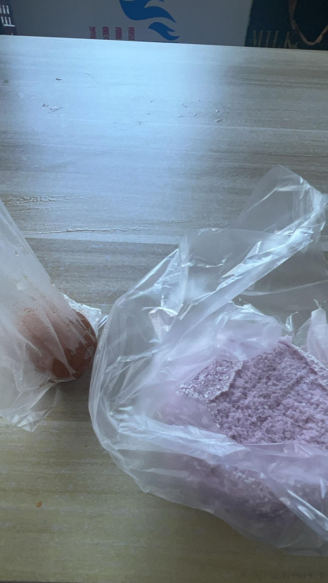 一个茶叶蛋一个芋泥包，开启今天的牛马生活～ 
