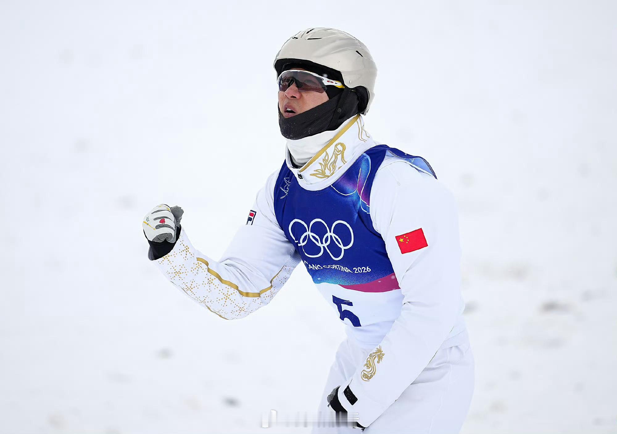 王心迪金牌滑雪⛷️菜鸟完完整整的看完这个比赛！！结果好激动！！恭喜王心迪