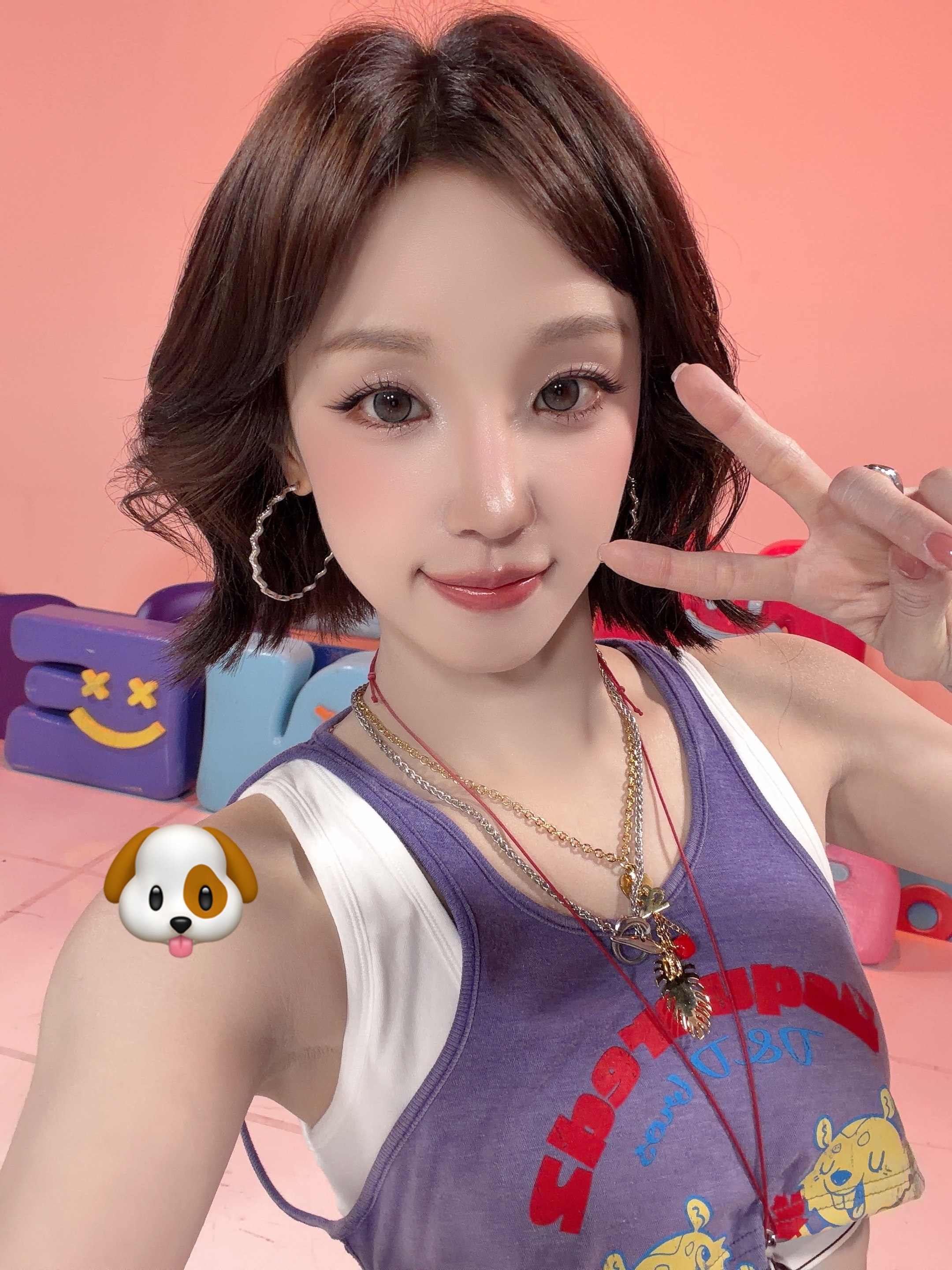 泡泡的美丽新自拍🫧 