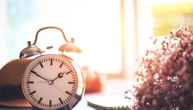 别不信！夫妻分房睡，男人忍耐的时间越久，就越能说明一个问题！

在现代社会，夫妻