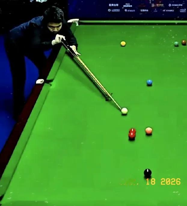 德比战，周跃龙是一点不手软啊。
4连鞭，4-0零封职业新人许医尘。进入中场休息。