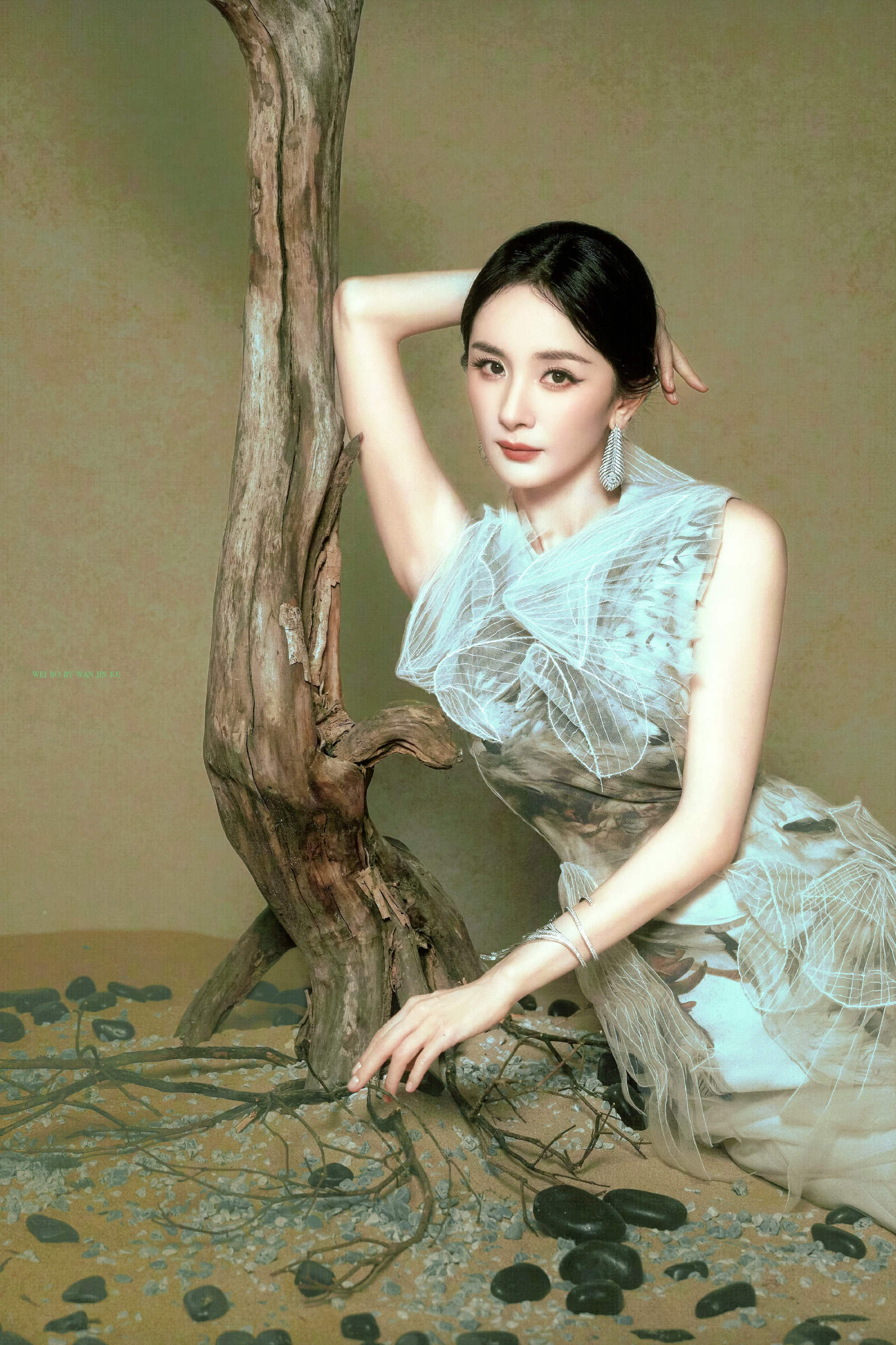 100套高定女王，爆剧女王真的太美啦[心] W盛典内场 ​​​