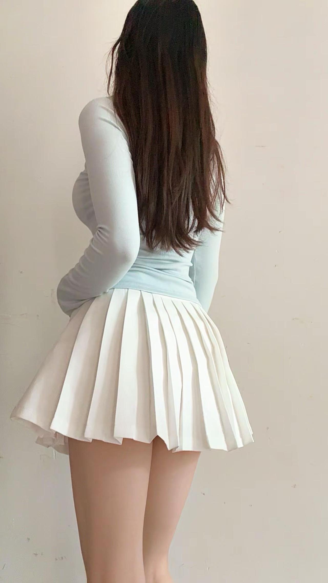 再和别的女人说话 踩烂你的嘴