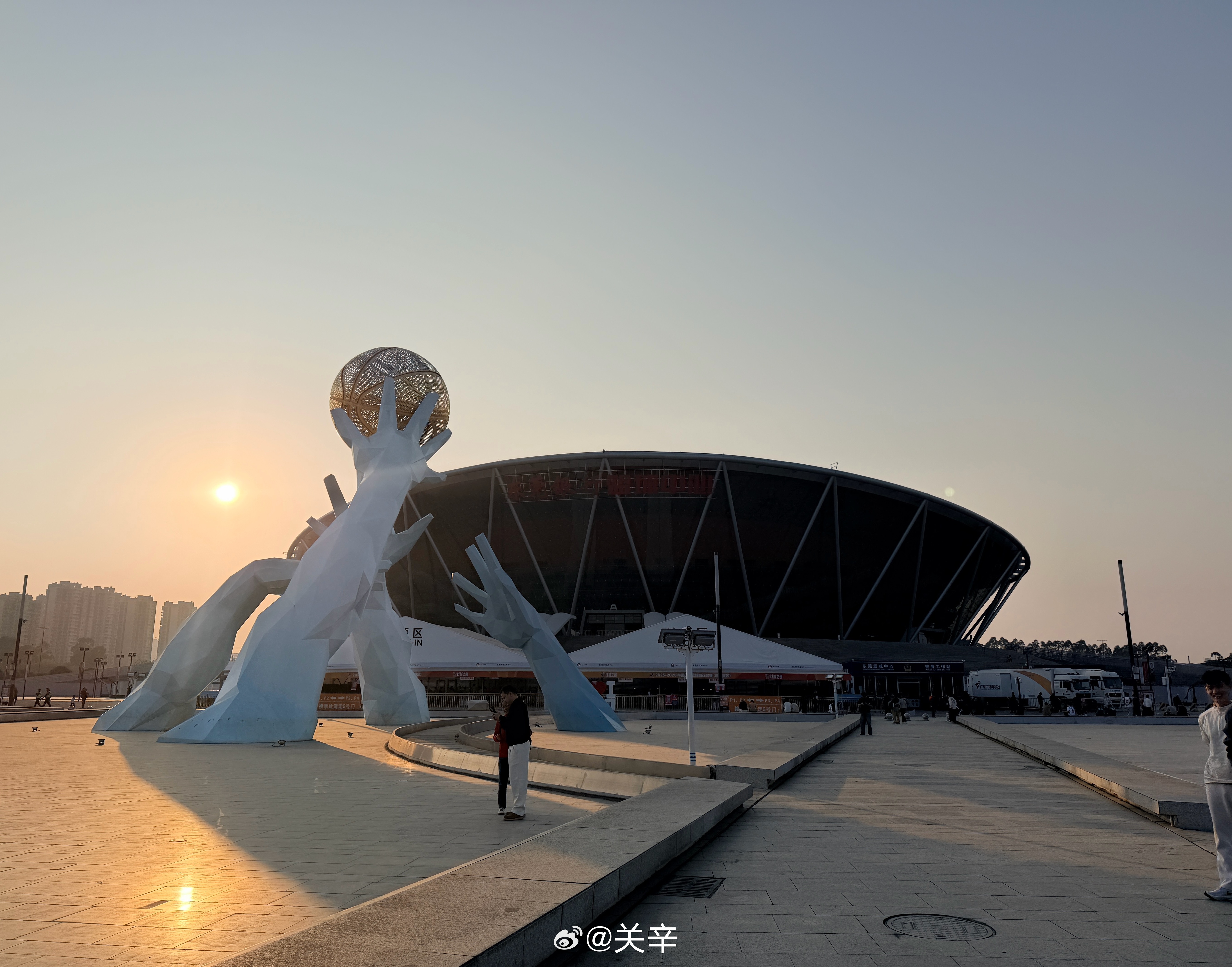 今天在这里 东莞·东莞银行篮球中心