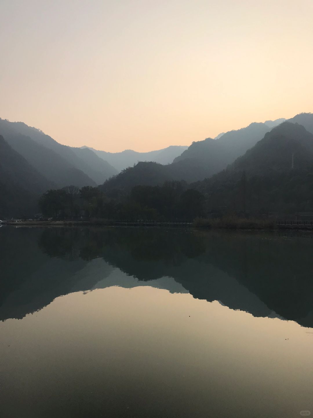 这才是live图的意义 走进了流动的水墨画里