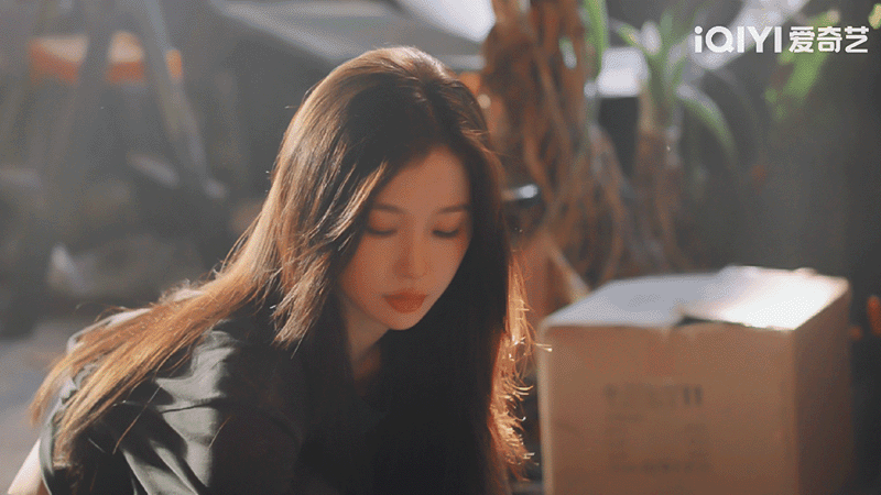 这一段真的有人看了不脸红吗 姜暮靳朝这段太好嗑！热烈主动与隐忍思念碰撞，每帧互动