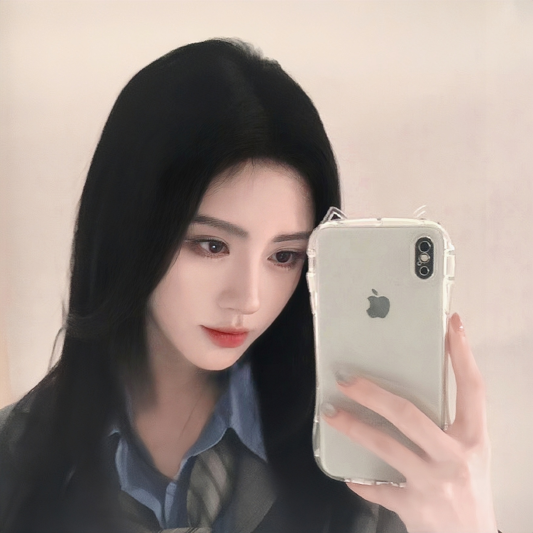 今日份女明星黑色头像分享拿图点赞即可动态头像*头像鞠婧祎 