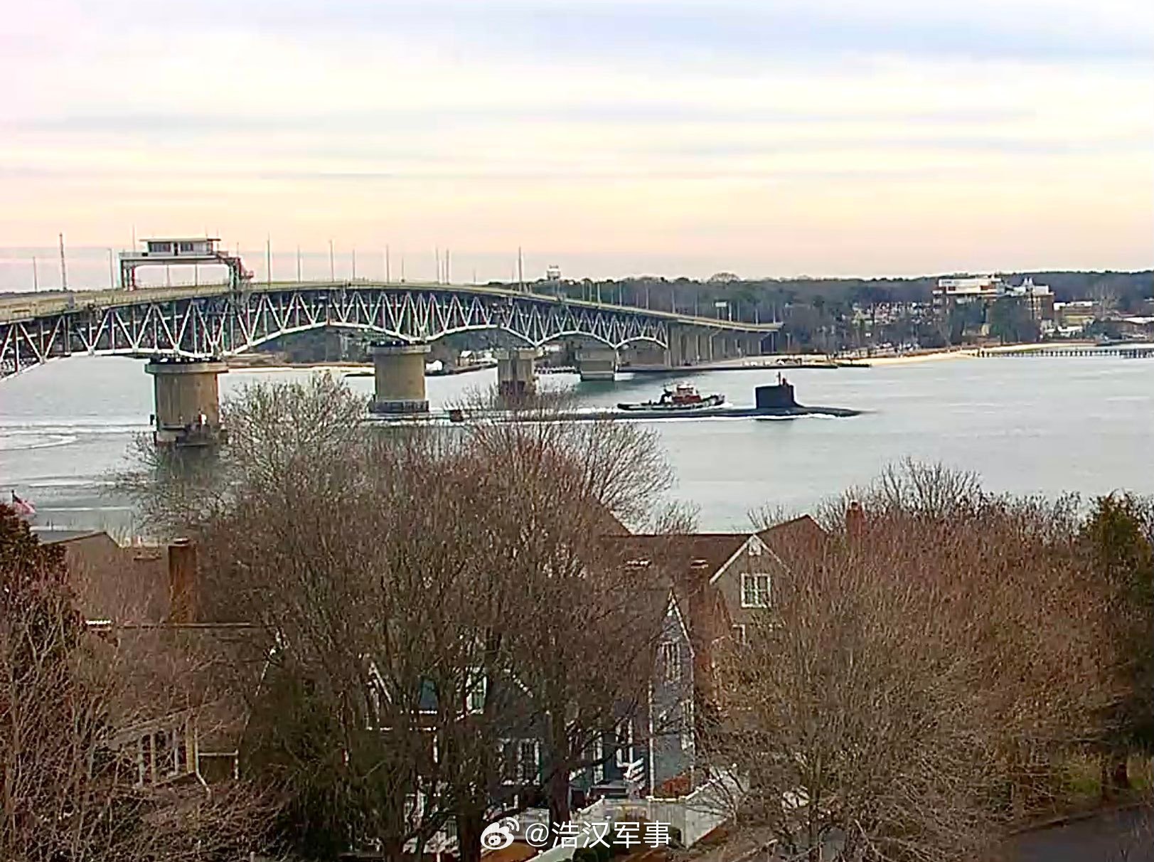 每天认识一件兵器烽火问鼎计划 2026 年 1 月 14 日，美国海军弗吉尼亚级