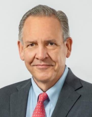 美国雷神公司前CEO格雷戈里·海耶斯，确实公开发表过关于美国军工依赖中国稀土的言