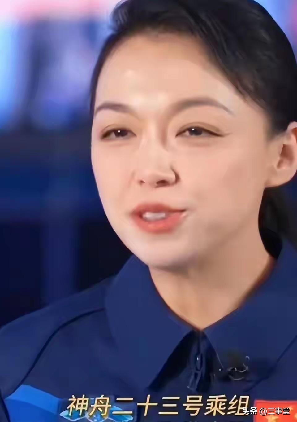 他是黎家盈丈夫，放弃事业迁居北京照顾3孩子，难怪妻子能上太空

2026年5月2