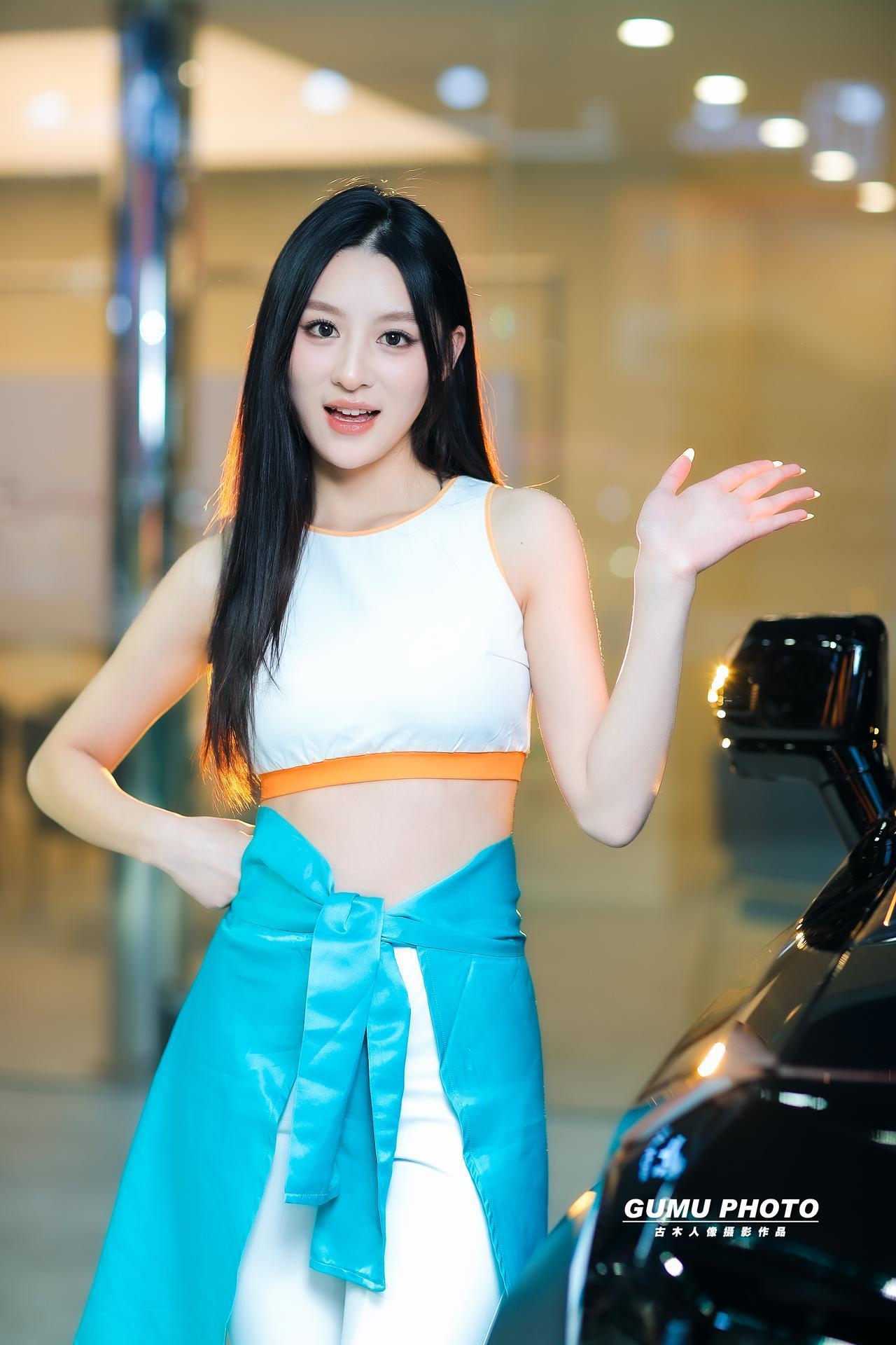 2025成都双十二车展捷途展台模特小姐姐