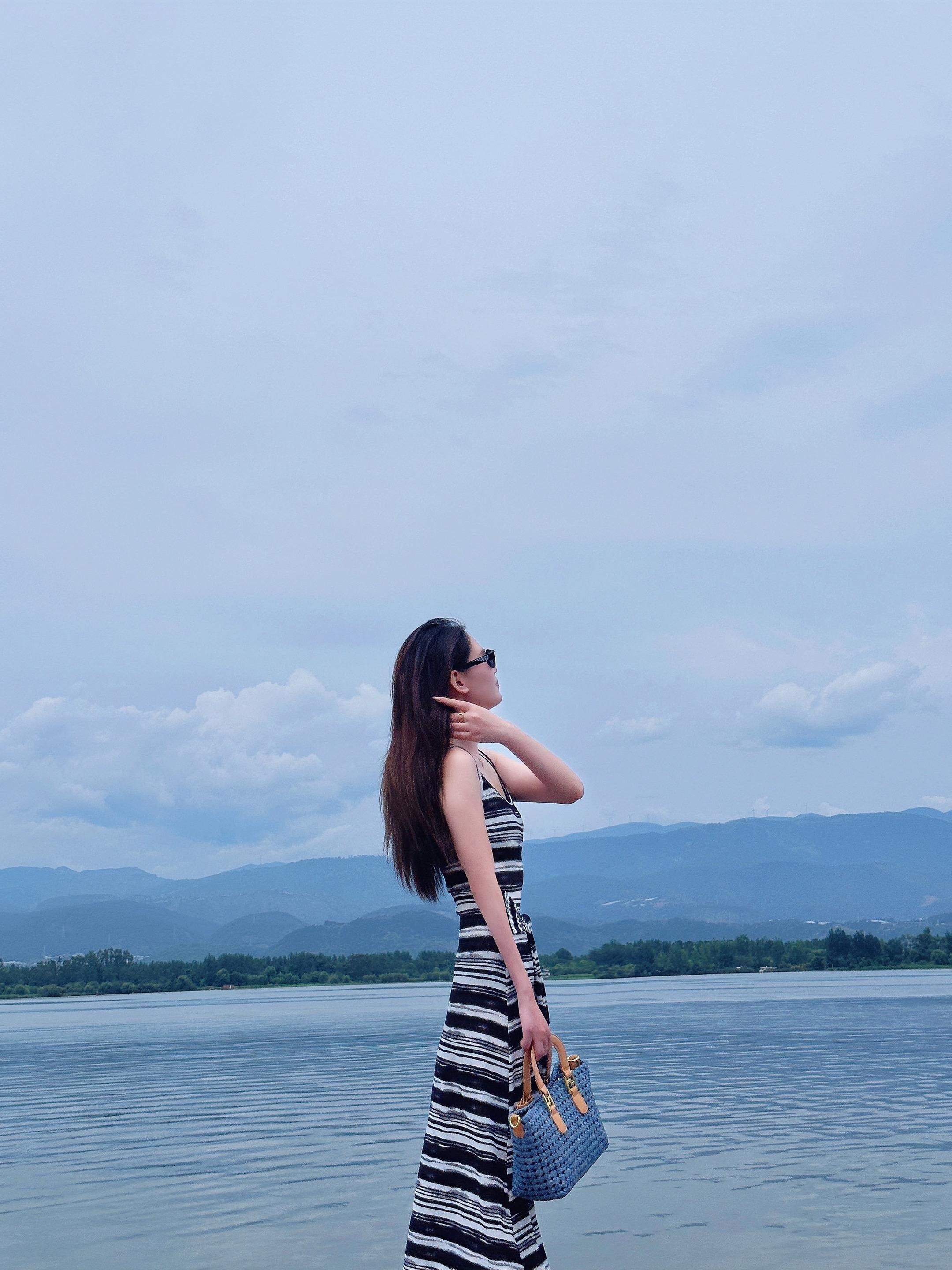 时间并不是创可贴 我想起某些瞬间的时候还是会落泪