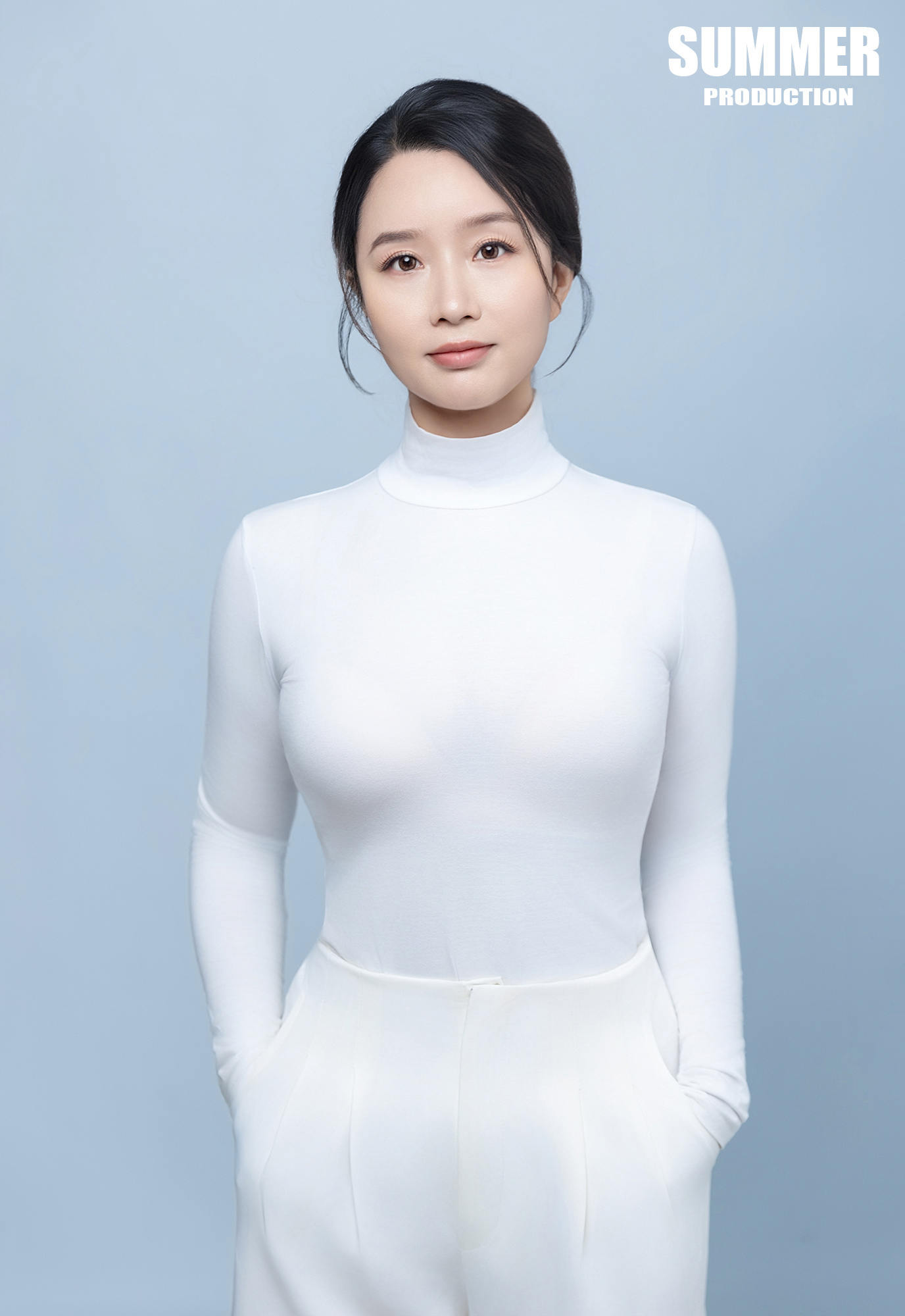 客片。干净通透的韩系肖像写真✨日常分享人像摄影[超话]个人写真  ​​​