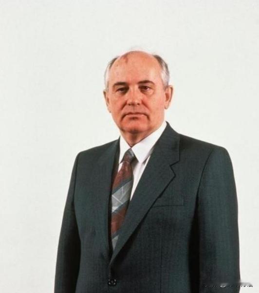 1992年，俄罗斯公开绝密档案，曝光了抗美援朝被掩藏42年的真相。原来抗美援朝还