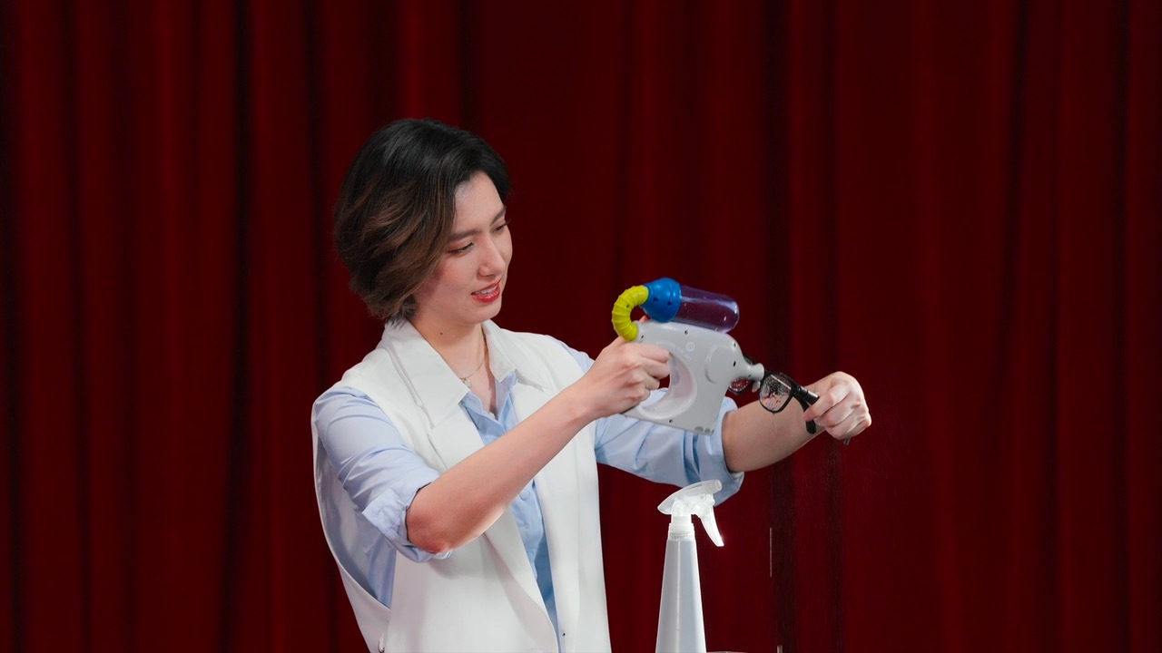 错过了才知道珍惜，原来Monica去雷鸟玩了PS：发布会已经过去半个小时了