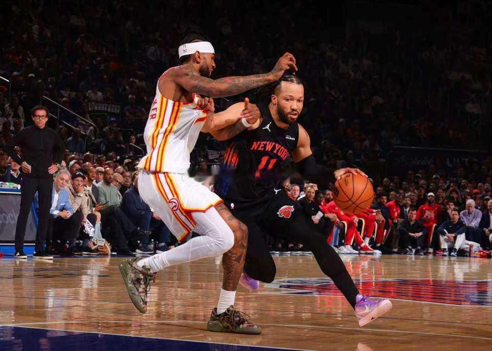 尼克斯大胜老鹰3-2夺赛点：布伦森39+8创新高 唐斯16+14+6尼克斯3比2