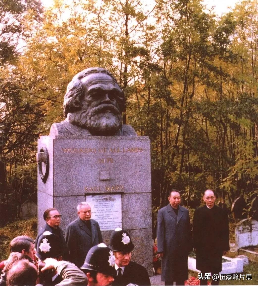 1979年10月，华国锋同志对英国进行正式访问，密集行程期间，专程前往伦敦北郊的