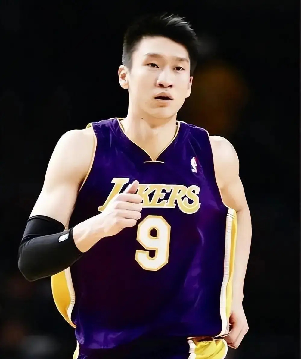 与名模离婚净身出户6年后，41岁的前男篮国手孙悦，今已判若两人 