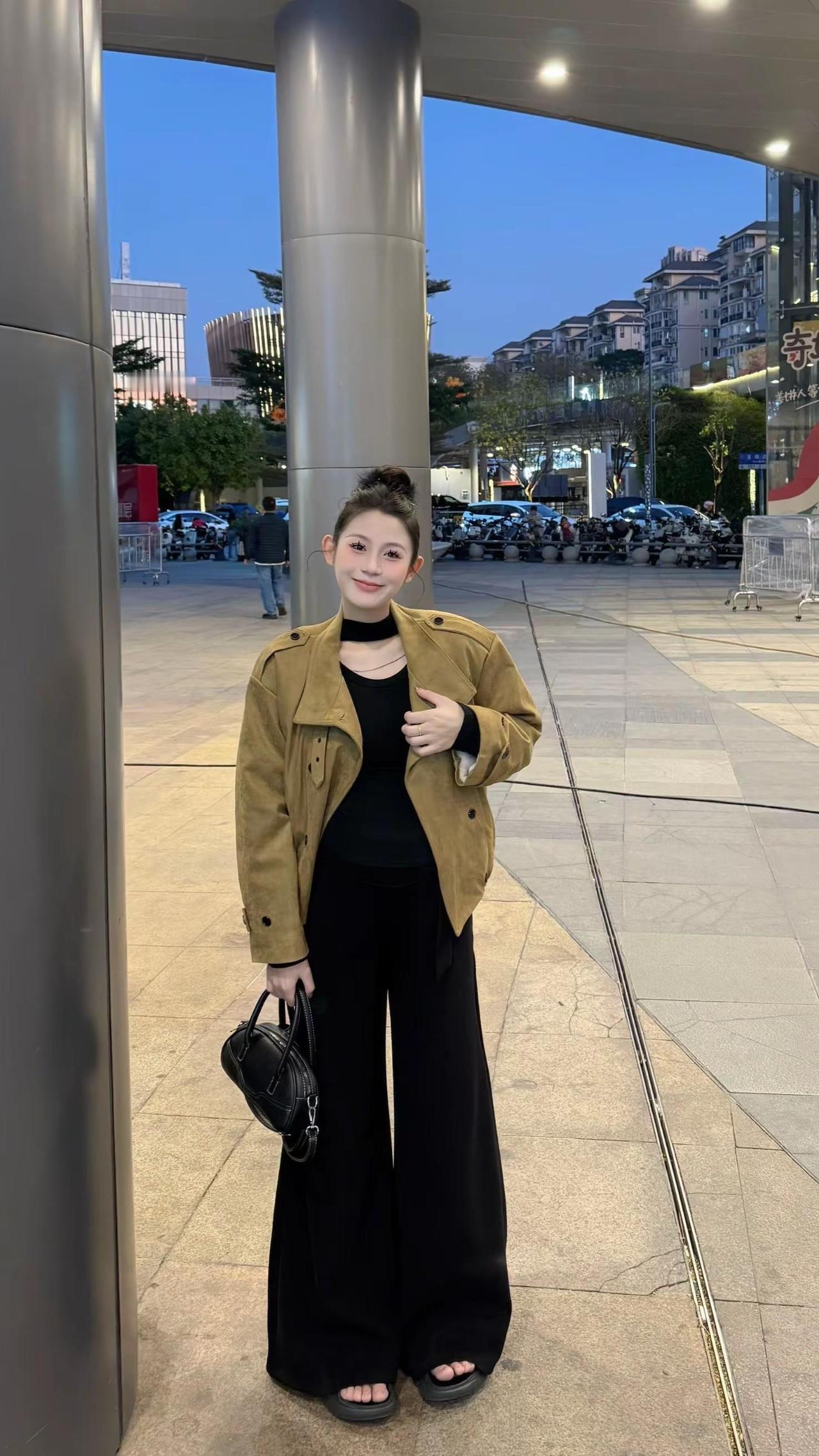 我不要天上的星星 我只要尘世的幸福。