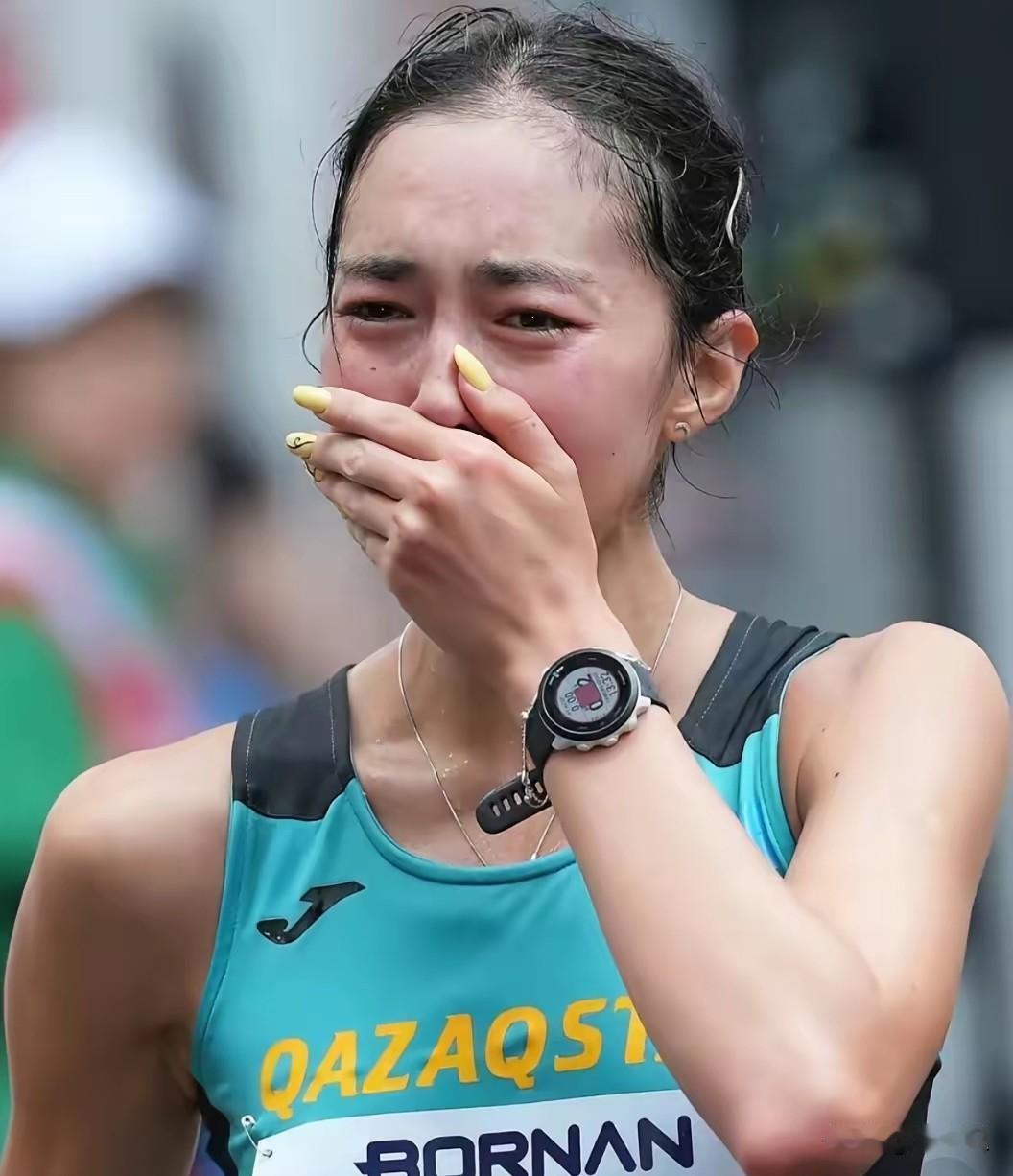 辛辛苦苦训练了四年，就因为鞋子的问题被剥夺到手的冠军，换谁心里都难过