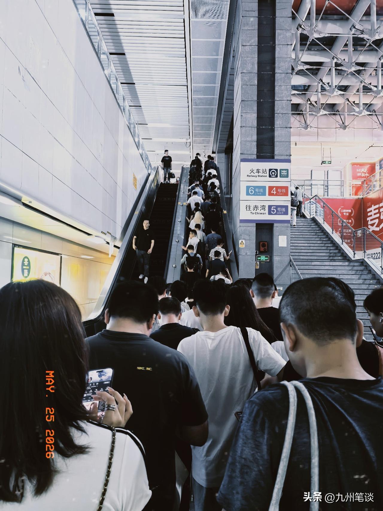 深圳一年新增25万多人的秘诀——来了就是深圳人！产业发达，兼容并蓄，人尽其用，少