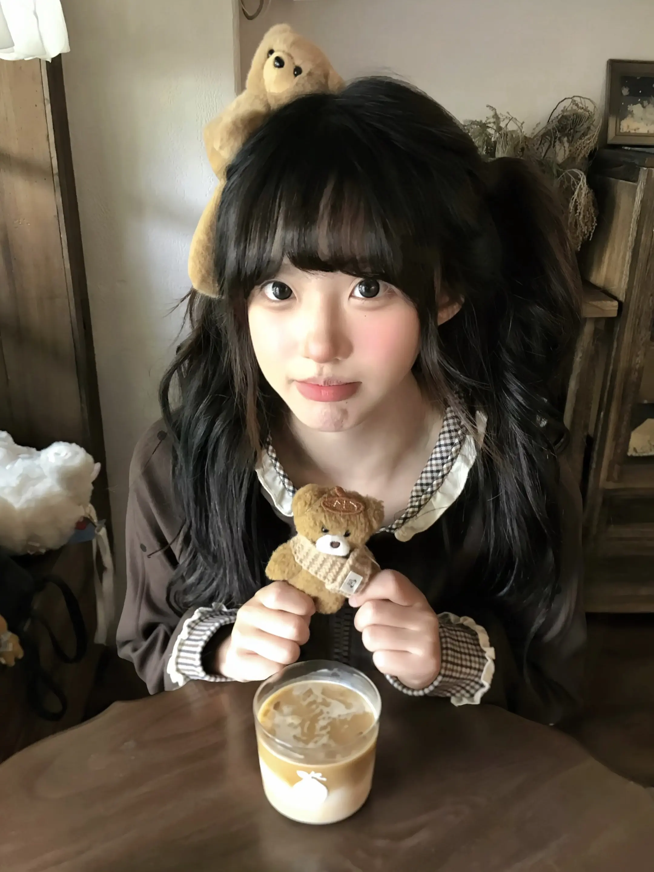 存一些i人宝宝小幅度拍照姿势🐻📷。