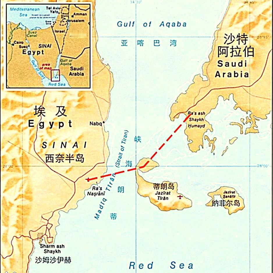 蒂朗海峡：
它是位于埃及与沙特阿拉伯之间的海峡；
它地处亚喀巴湾南部与红海北端交