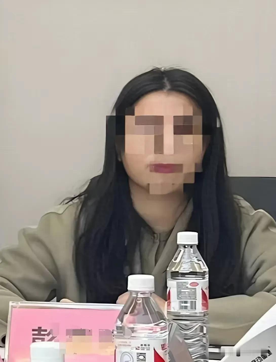 太戳人了！彭某某占车位事件，一个网友没骂脏话没带节奏，只提了个让所有人沉默的问题