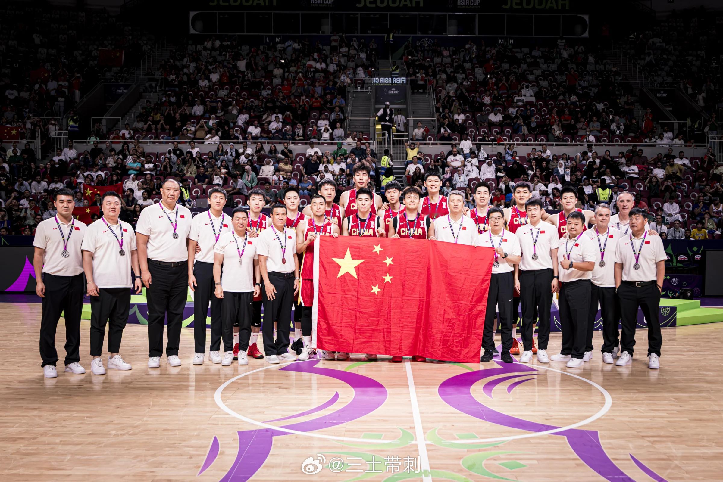 U23国足首次进入亚洲杯决赛 刷了一天足球的热度了，上次国足之后，说了暂时不看国