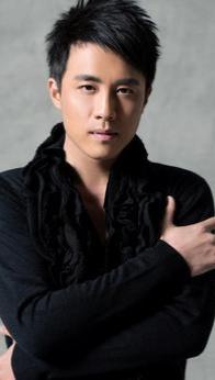 杜淳，1981年生于河北保定，出身演艺世家，父亲是演员杜志国，毕业于北京电影学院
