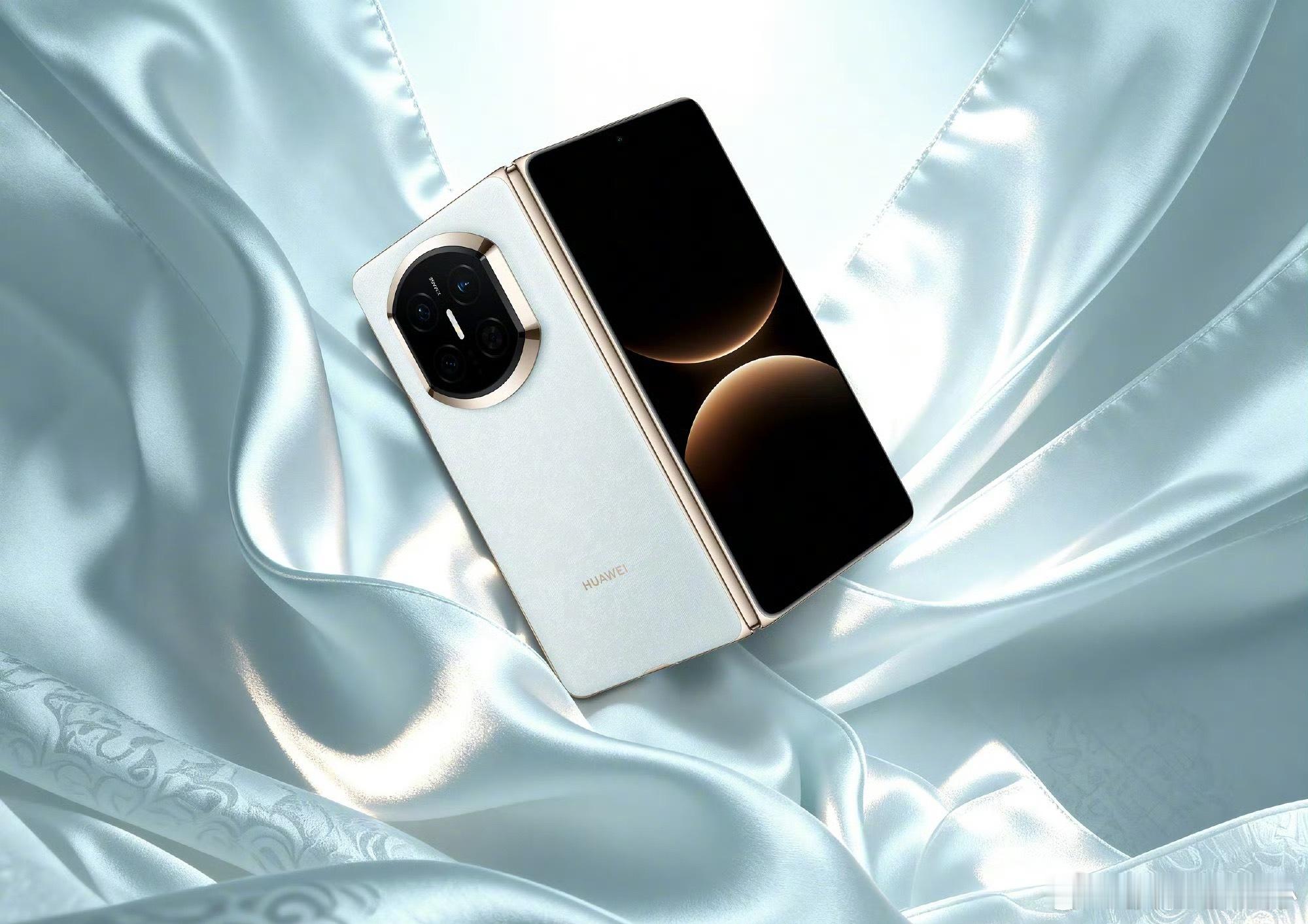 华为MateX7首发评测  华为Mate X7已正式发布一周，众多博主都已抢先上