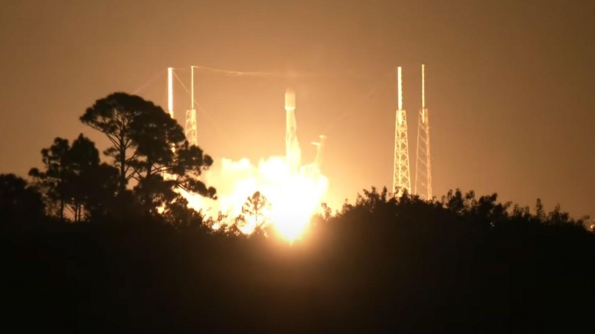 马斯克 原先都打算“弃舰”了，没想到 SpaceX 的工程师们愣是把 星舰 给拉