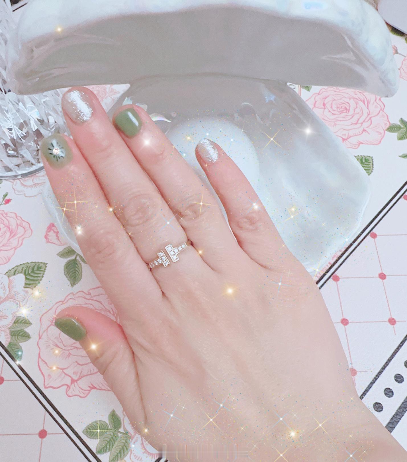 #成毅# 宝子们，生日月来了，都嗨起来[开学季]​​​