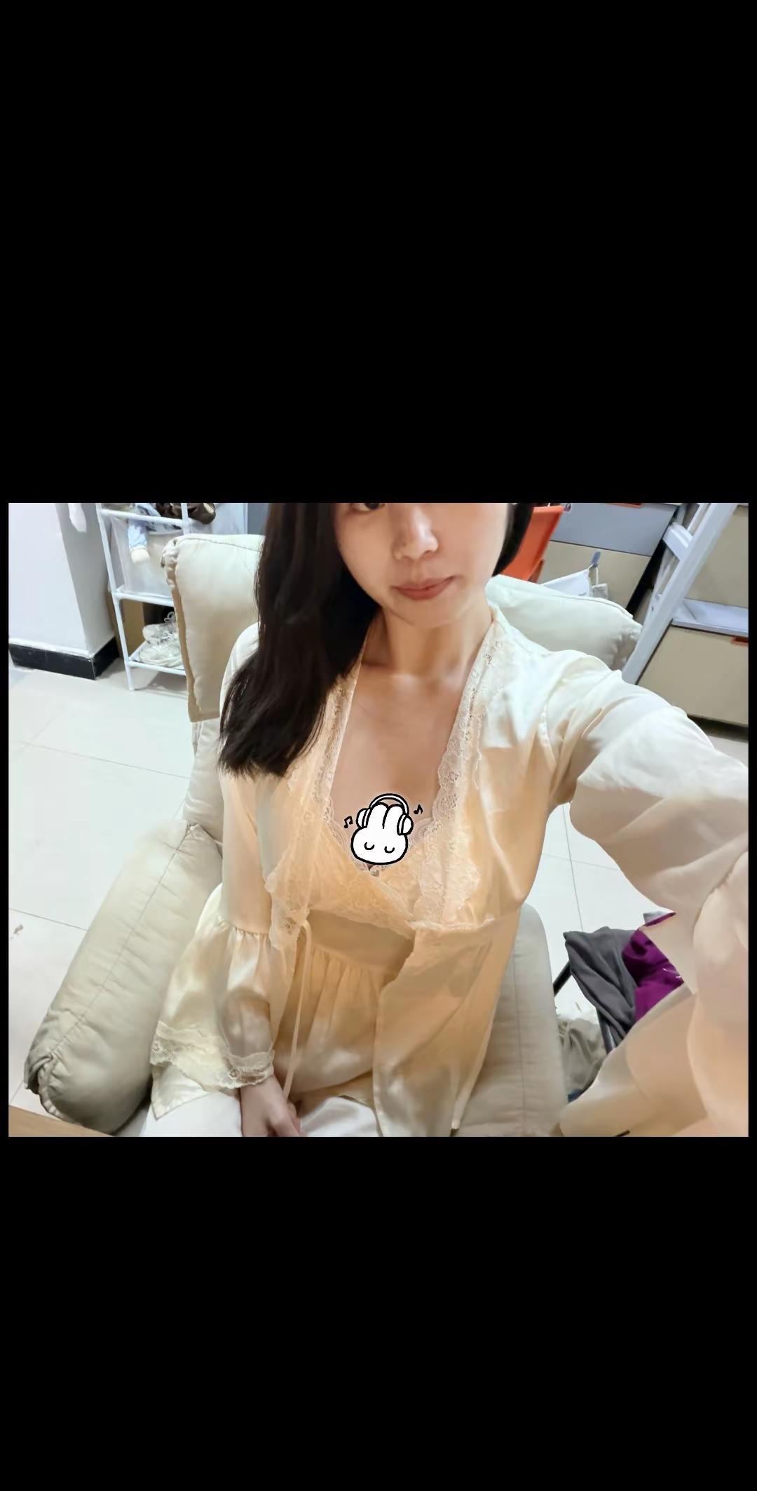我的睡衣美得不像话