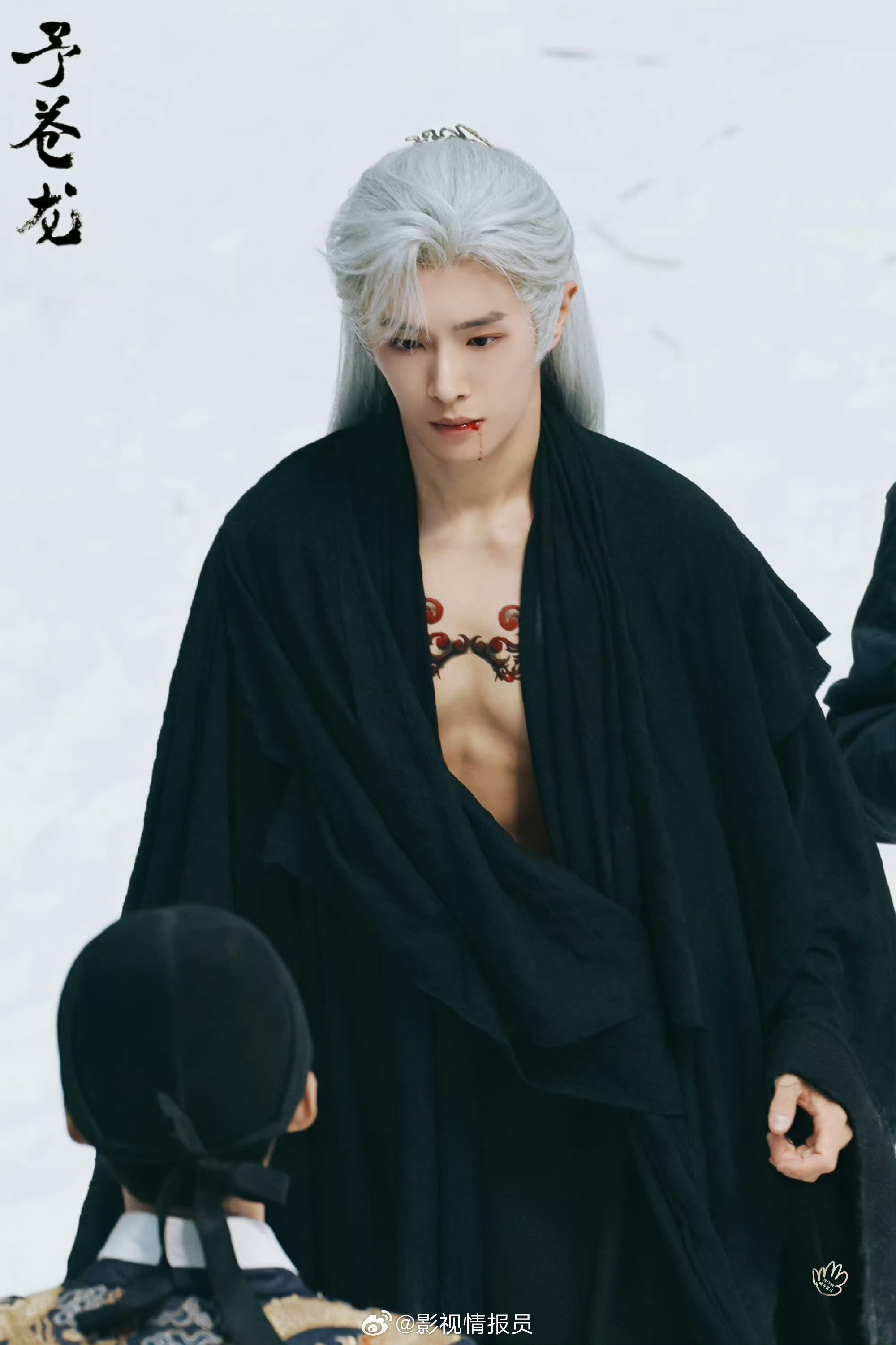 李汶翰深v胸肌李汶翰男妲己 李汶翰这个身材斯哈斯哈 