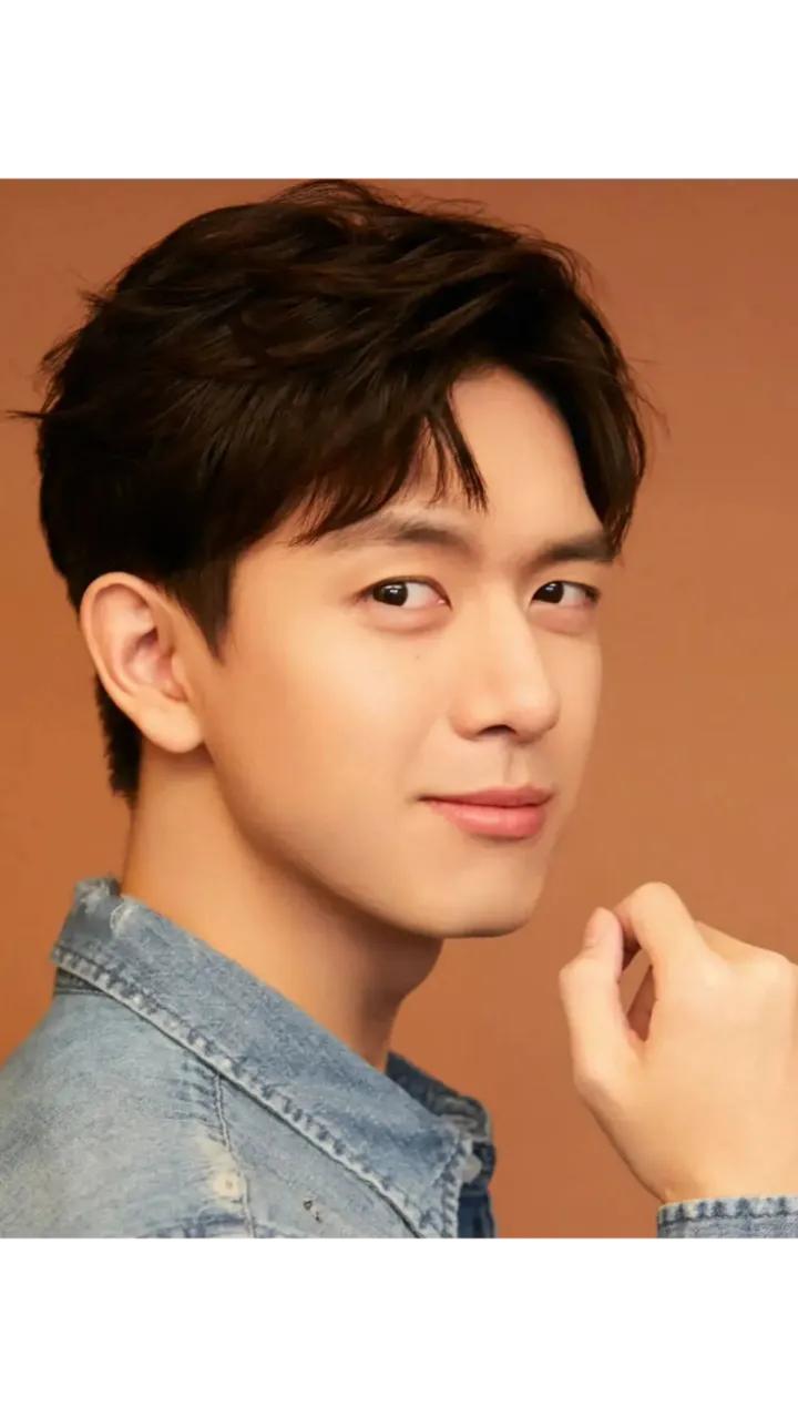 李现恋情传闻引网红蜂拥，真相揭晓后皆成空

在娱乐圈的聚光灯下，李现的恋情传闻总