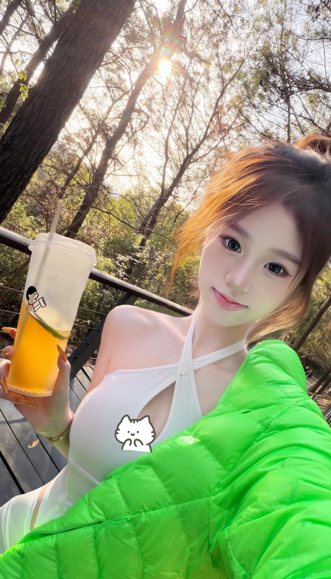 常州还有哪里可以爬山🍃💆🏻‍♂️
喜欢阳光晒在身上的感觉
酥服
春天就要上